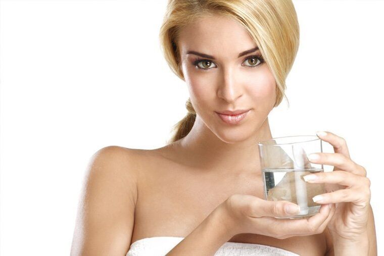 bij het Ducan-dieet moet je anderhalve liter water per dag drinken